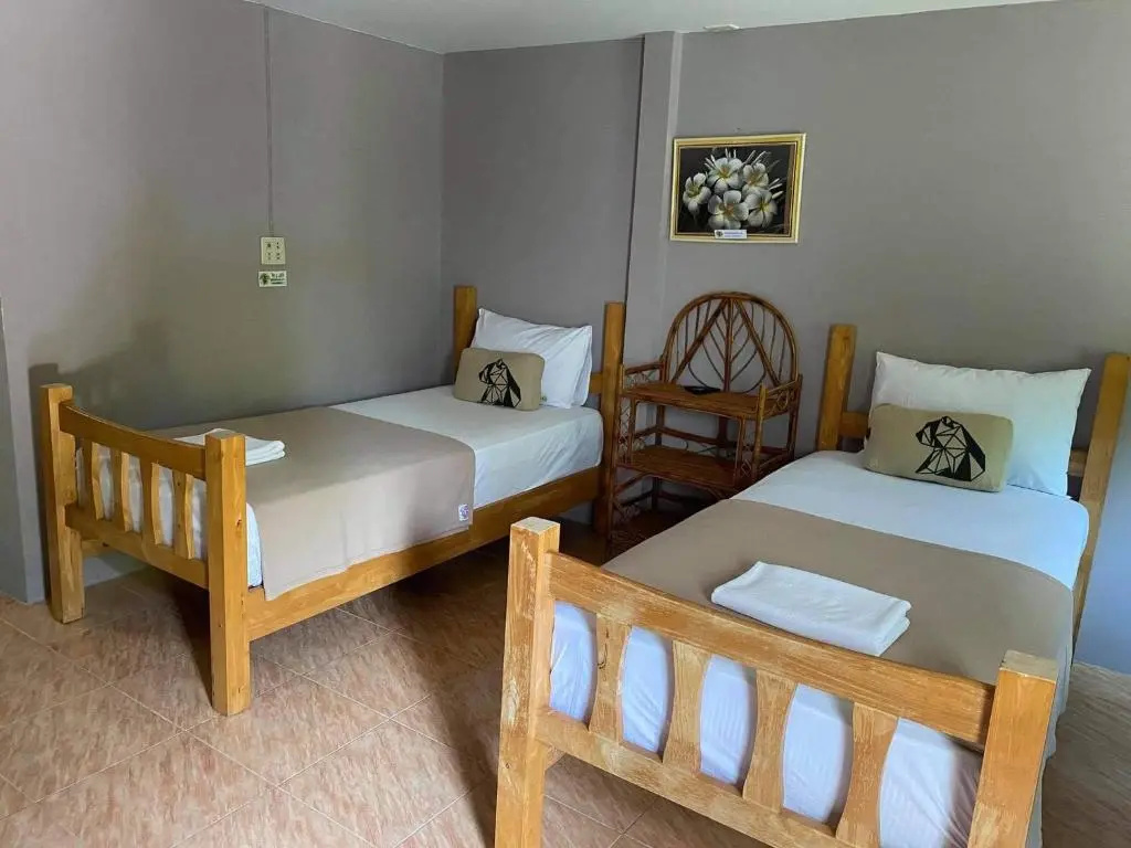 Economy room