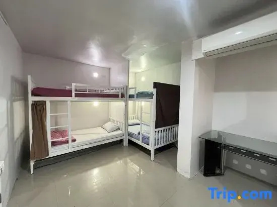 Bed in Dorm (female dorm)