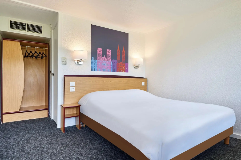Kyriad Tarbes - Bastillac - Général