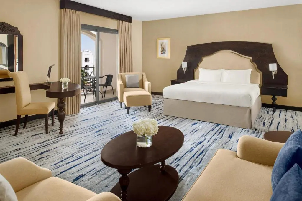 Double Junior Suite with balcony (full double bed)
