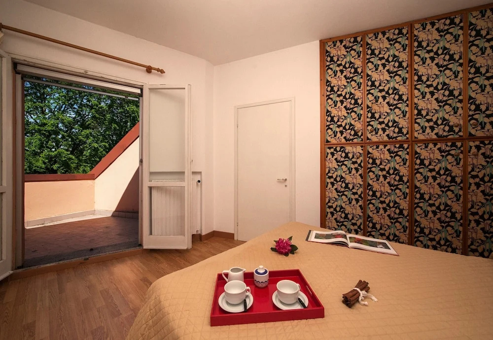 2 Bedrooms Family Apartment