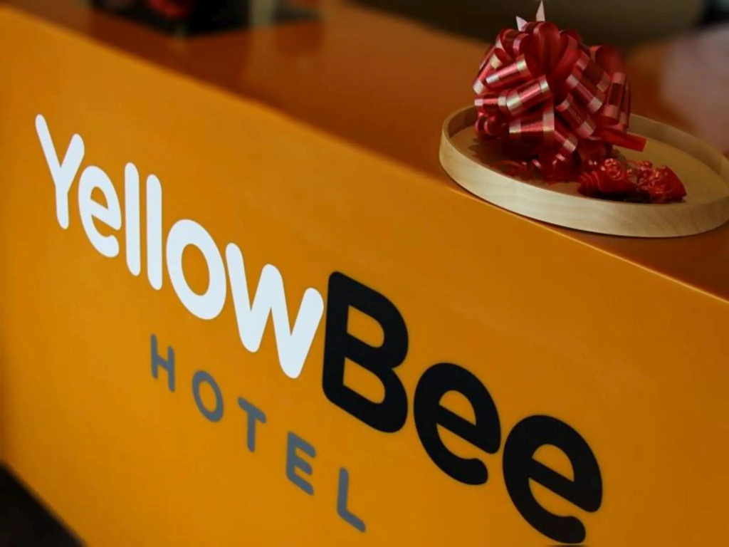 Yellow Bee Tangerang - Chambres