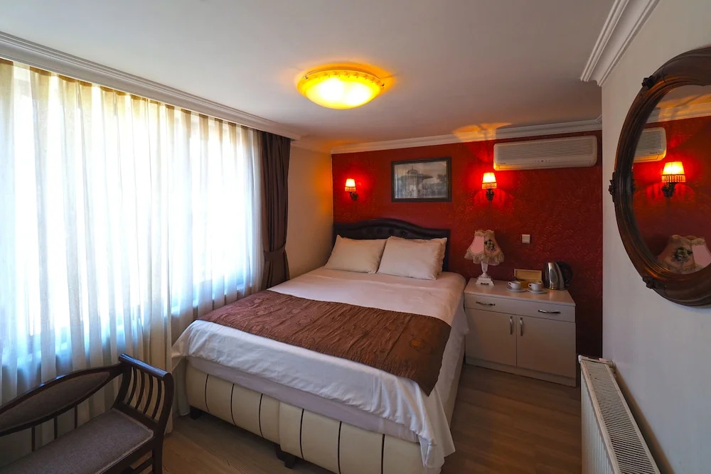 Sunrise Hotel — 1
