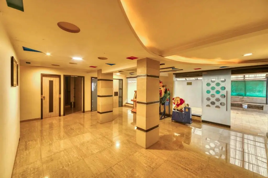 Hotel Ashwin Igatpuri, Pure Veg & Jain Food - фото 5
