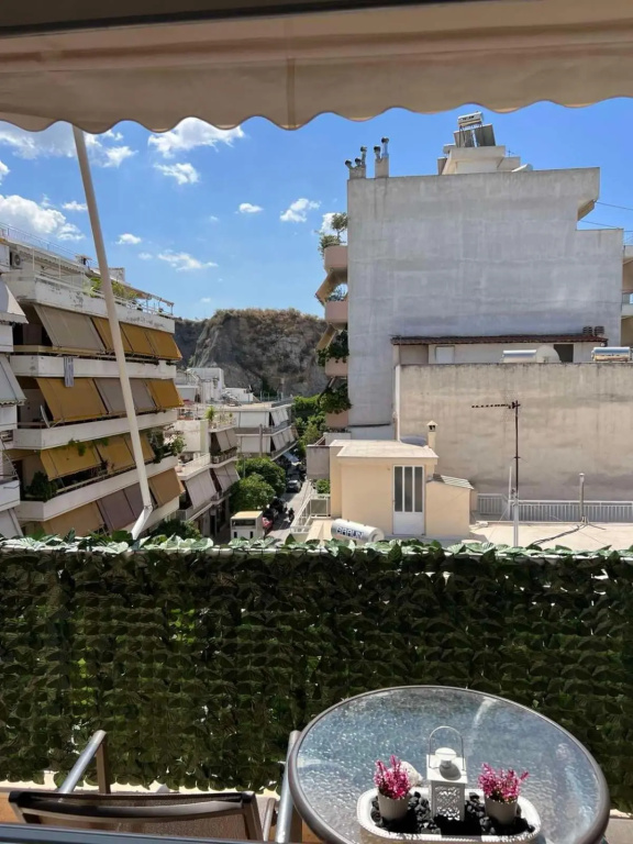 Zeus Bright & New Apartment - 25' walk to the Acropolis