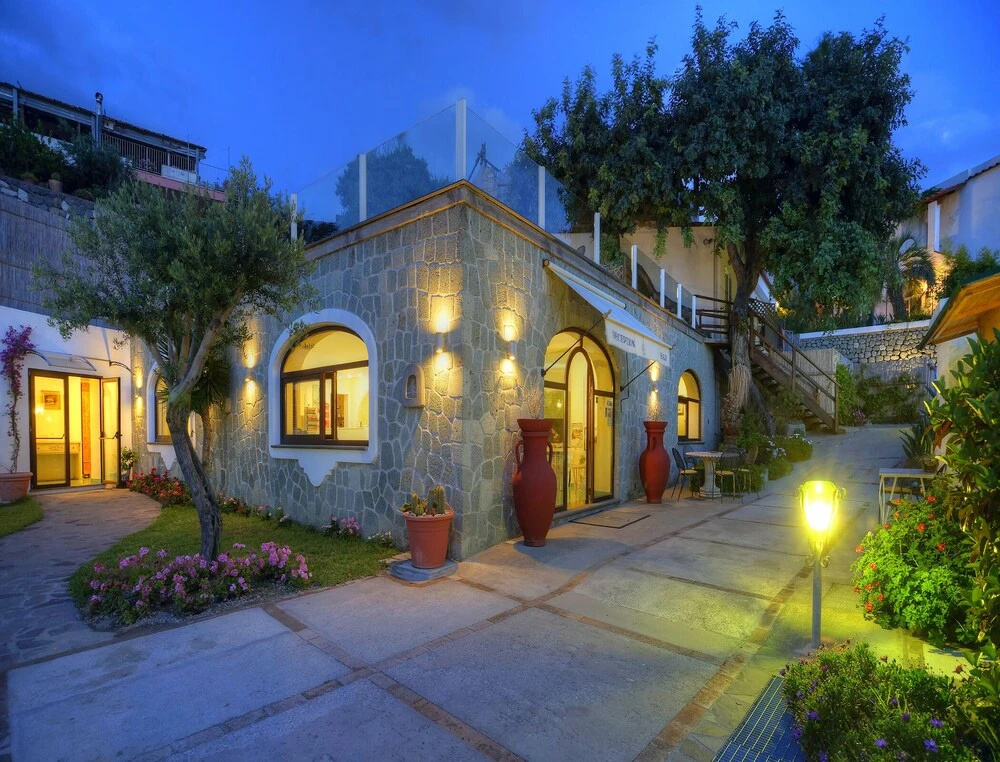 Room in B&B - Ischia Forio for 2, Thermal Water and Sea- Imperamare