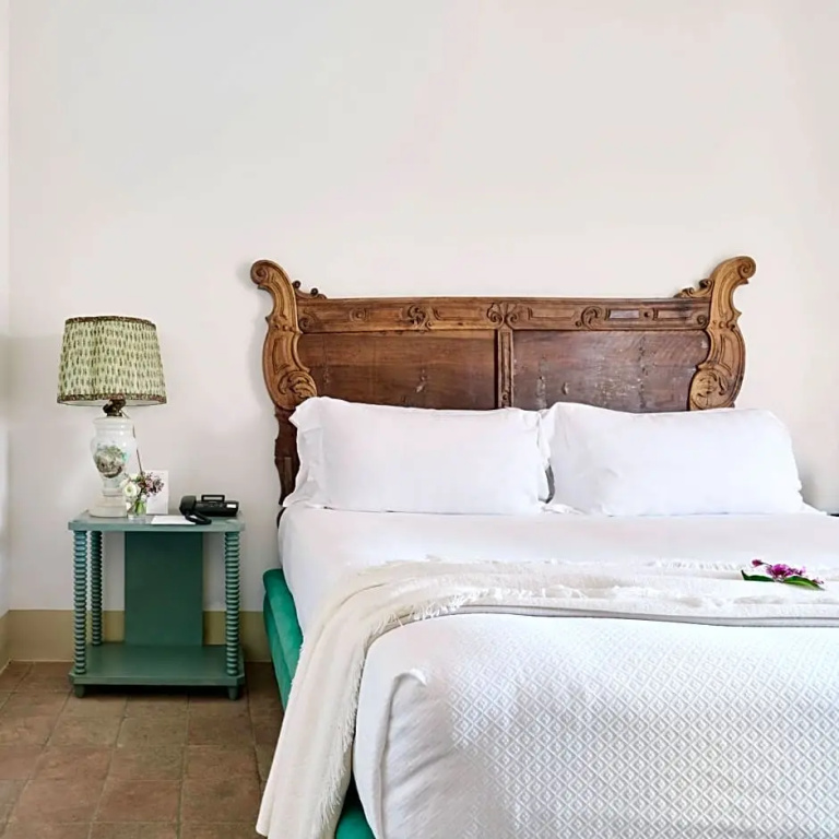 Deluxe Double room with sea view (full double bed)