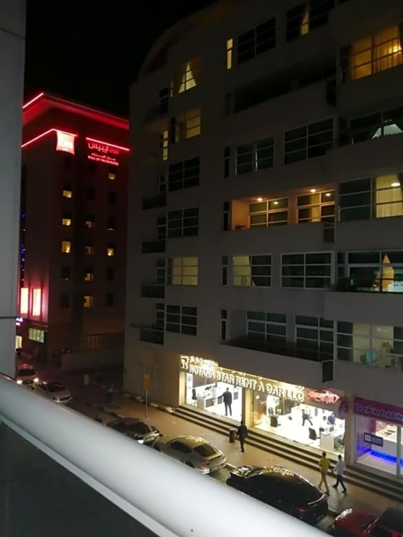 Pharos Inn Sheikh Zaied Private bed space