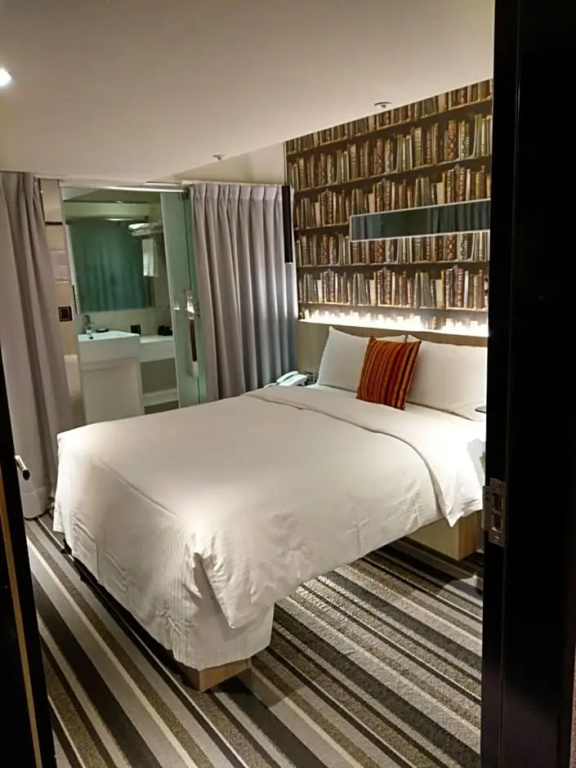 Via Hotel Zhongxiao - Chambres