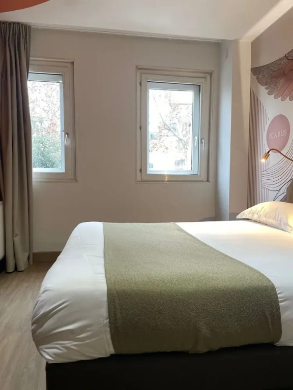 Comfort room