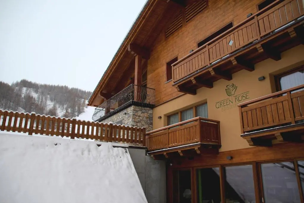 Hotel photo 1