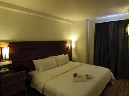 T Hotel Tandop