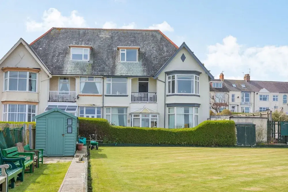 Beachside Apartment