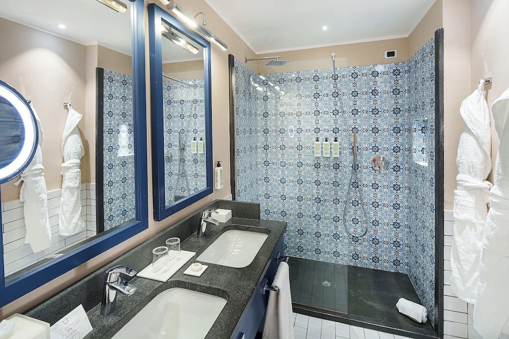 Therasia Resort Sea & Spa - The Leading Hotels of the World - Chambres