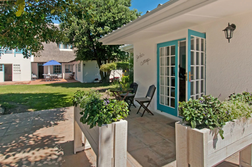 Cliff Cottage