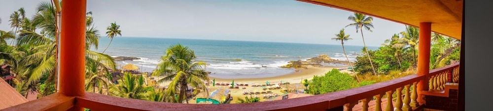Beach & Waterfront