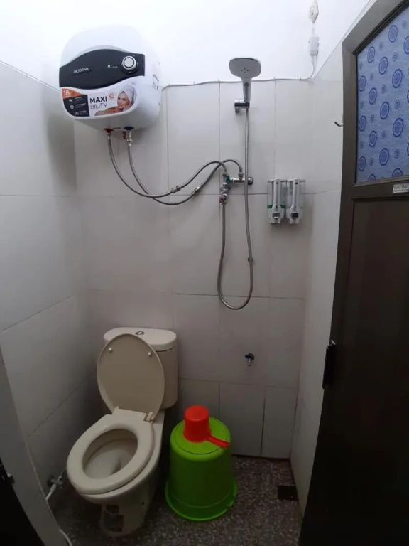 Deluxe Double room (full double bed)