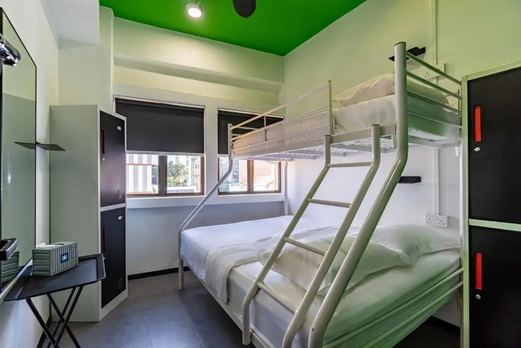 Triple room
