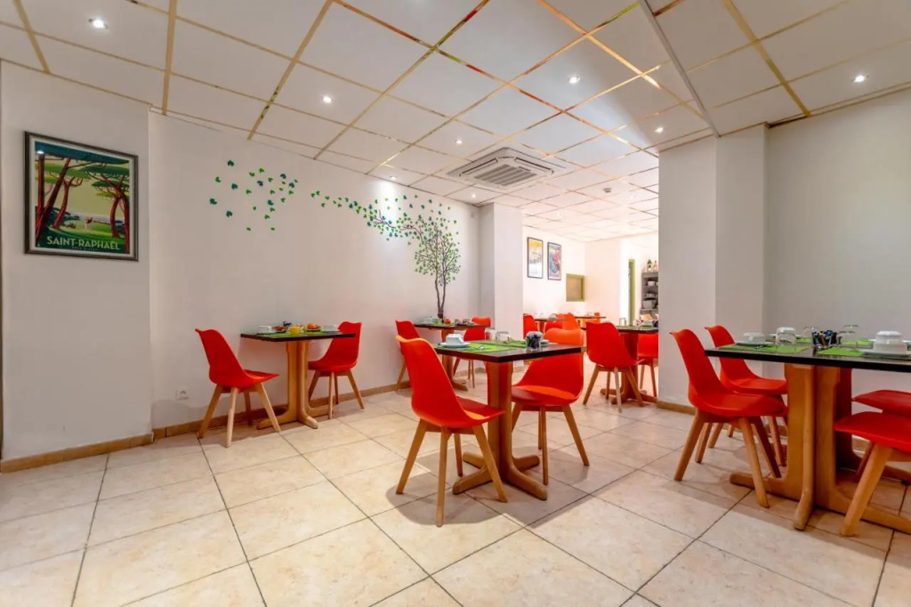 Hotel photo 22