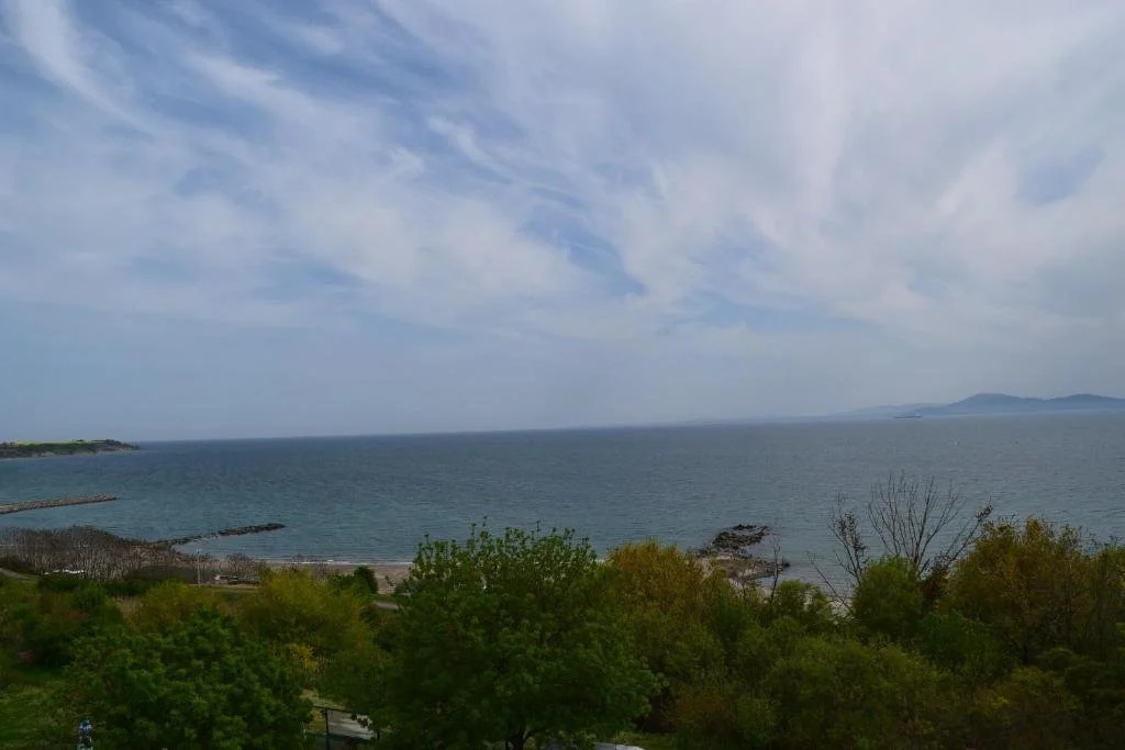 Beach & Waterfront