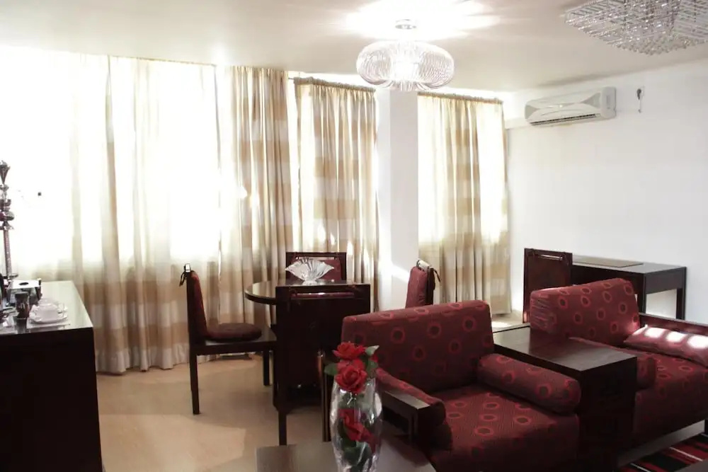 Hotel Ritz Sumbe - Général