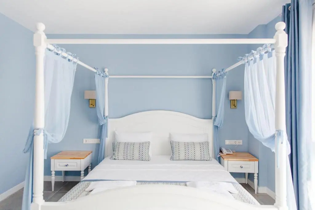Deluxe Double room with sea view (full double bed)