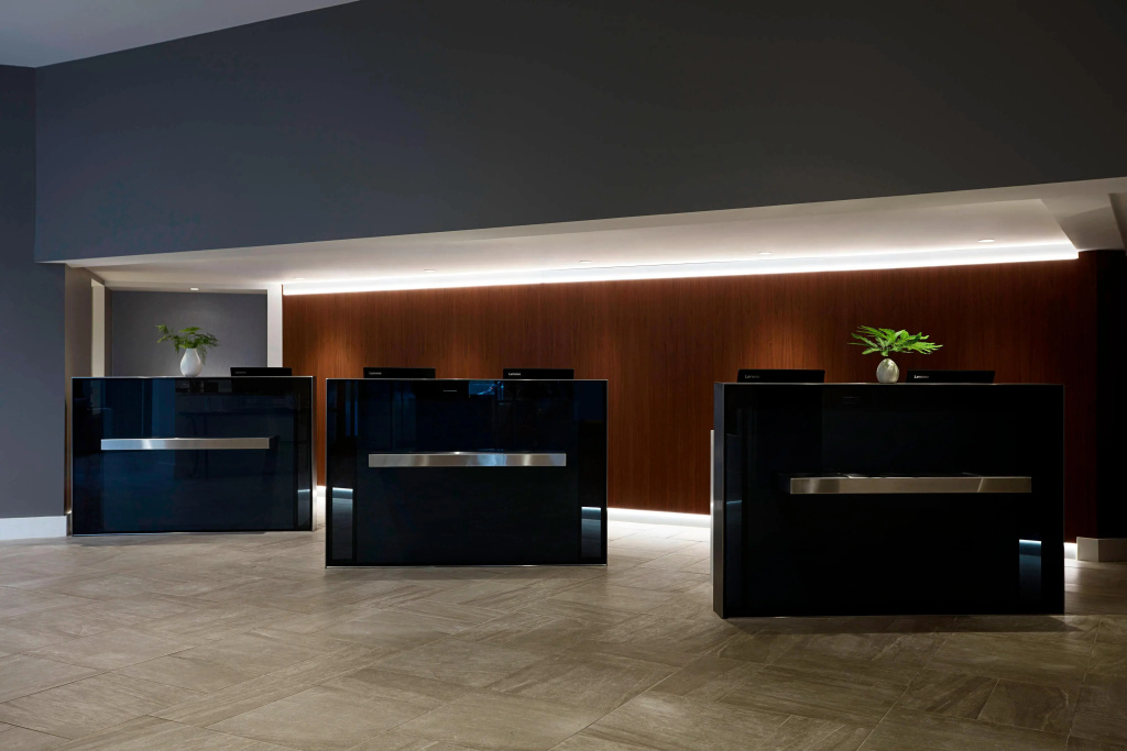 Lobby & Reception