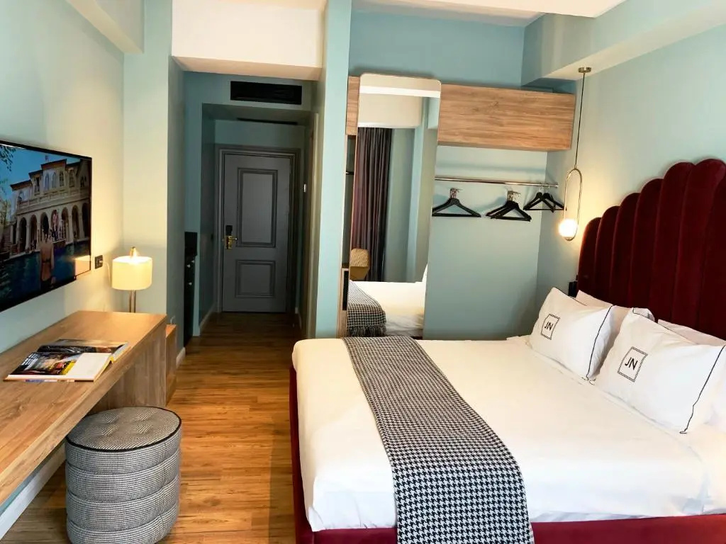Standard Double room (twin beds)
