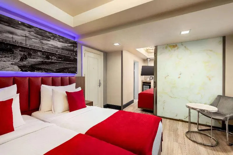 Deluxe Triple room