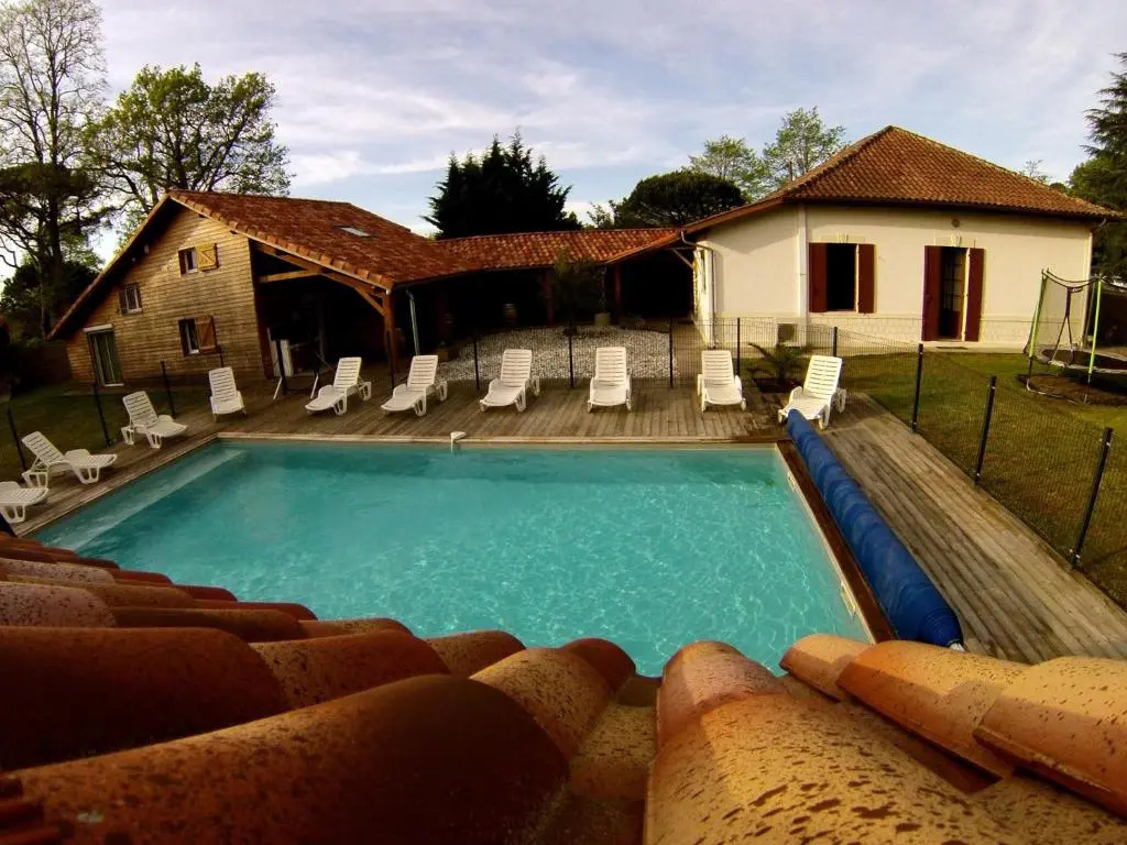 Afficher la photo 6 — Ensemble de 3 villas avec piscine chauffée, esprit détente