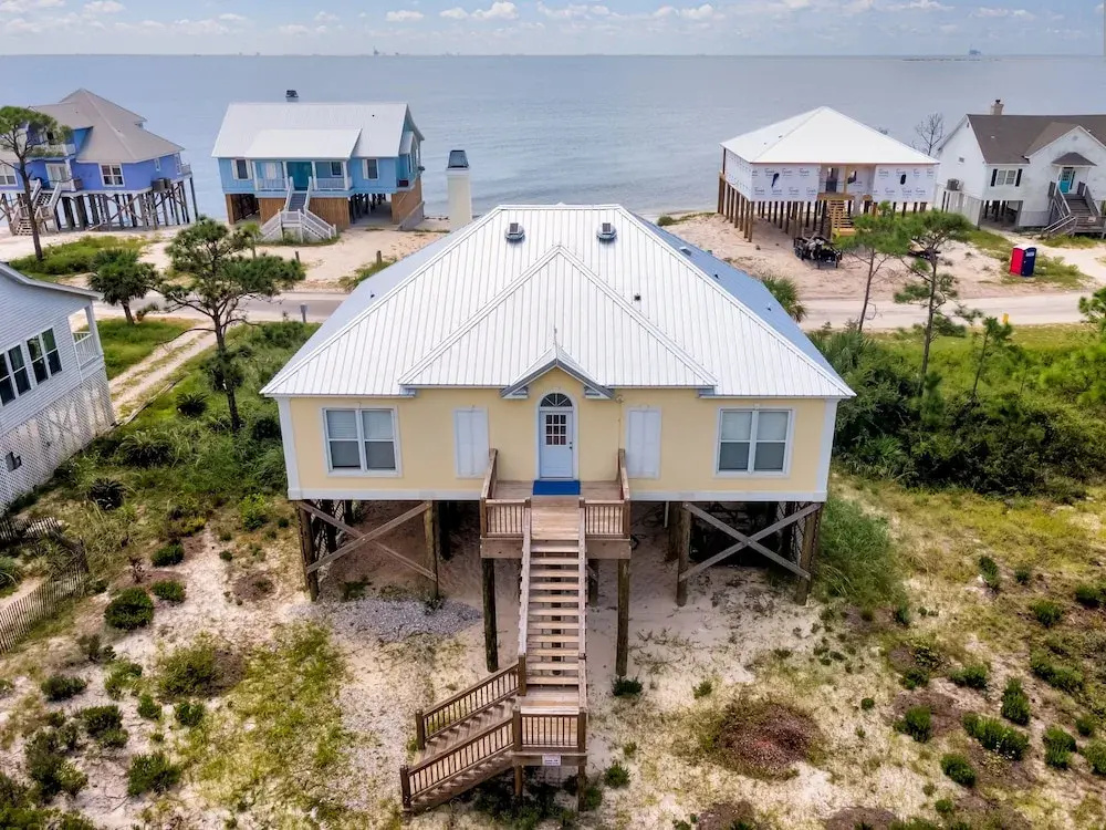 Sunny Side Up - 310 Audubon 4 Bedroom Home by RedAwning
