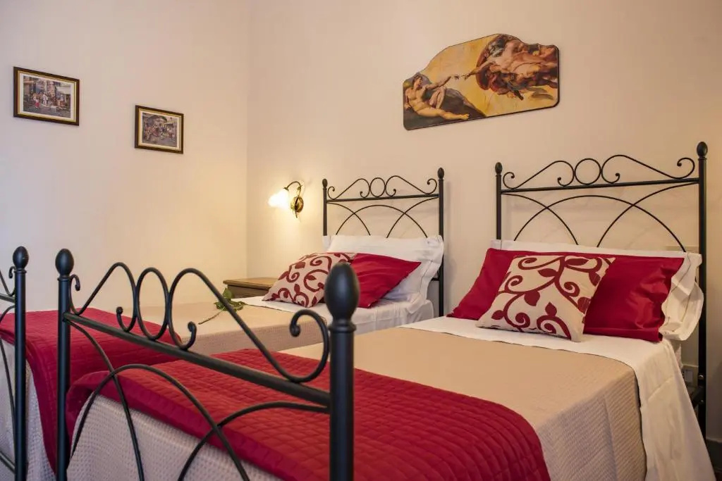 Standard Double room (full double bed)