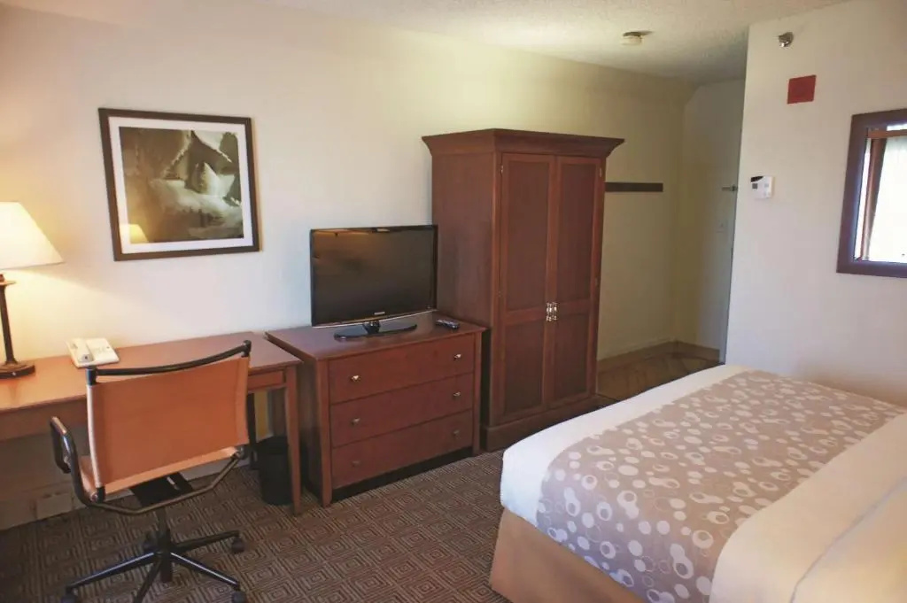La Quinta Inn & Suites by Wyndham Stamford / New York City - Chambres