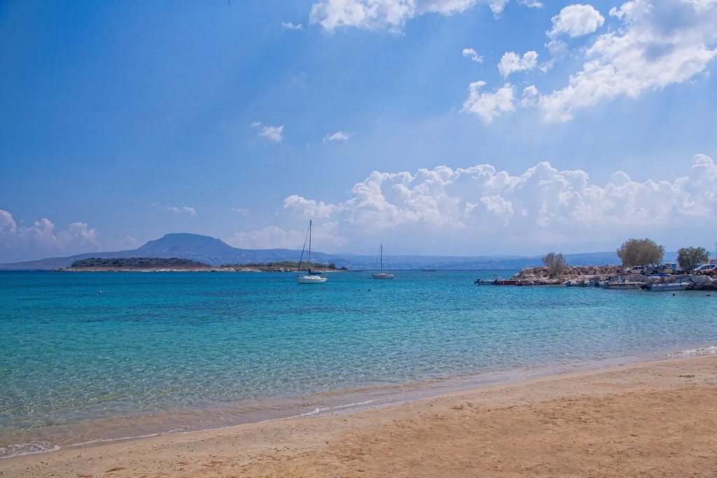 Beach & Waterfront