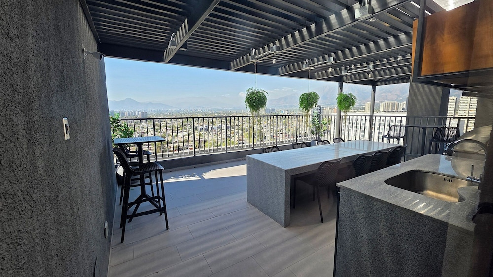 Oceana Suites La Florida Friolan Roa