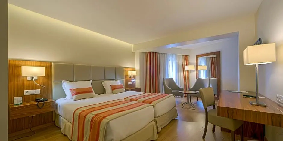 Hotel Cinquentenário & Conference Center - Chambres