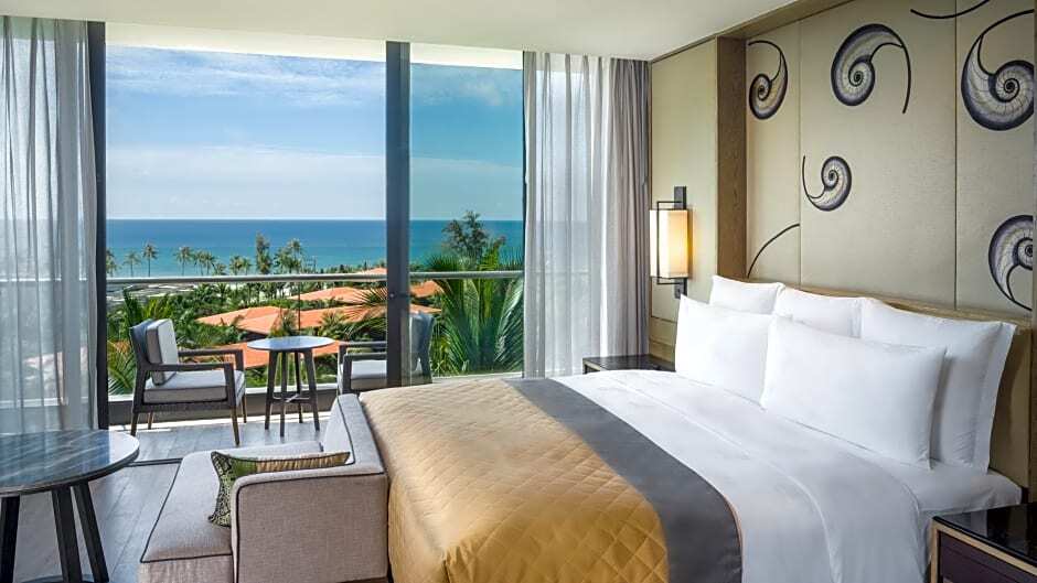 Intercontinental Phu Quoc Long Beach Resort