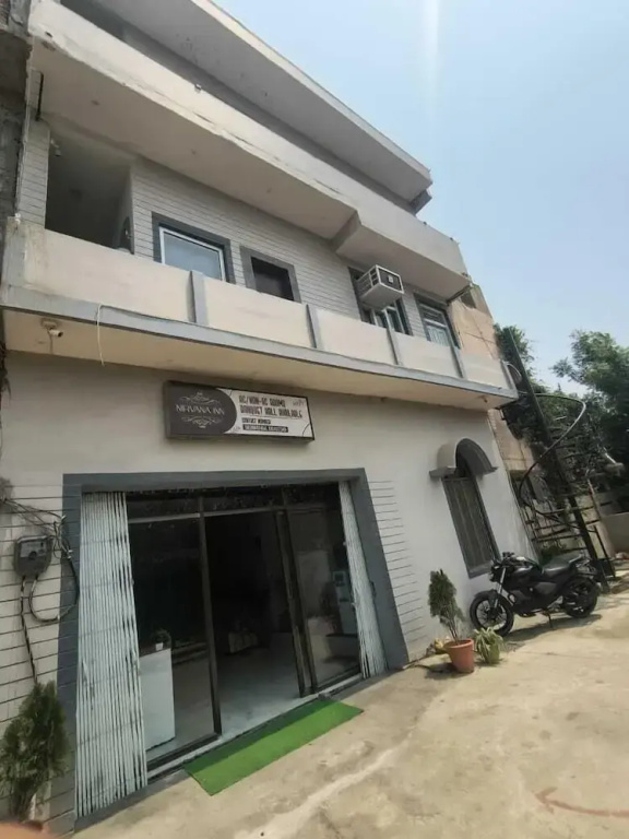 Nirvana Inn