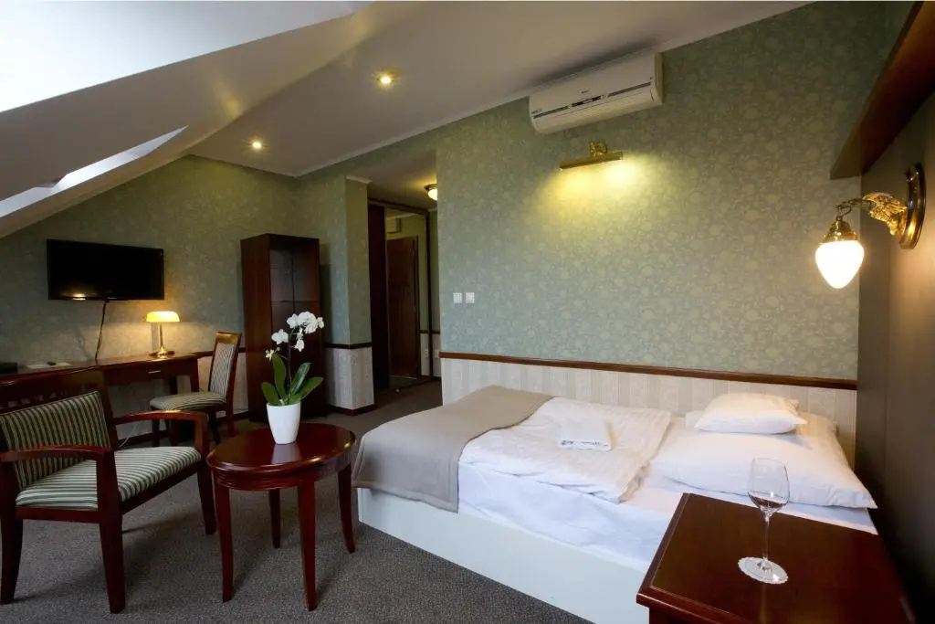 Hotel Golden Eagle - Chambres