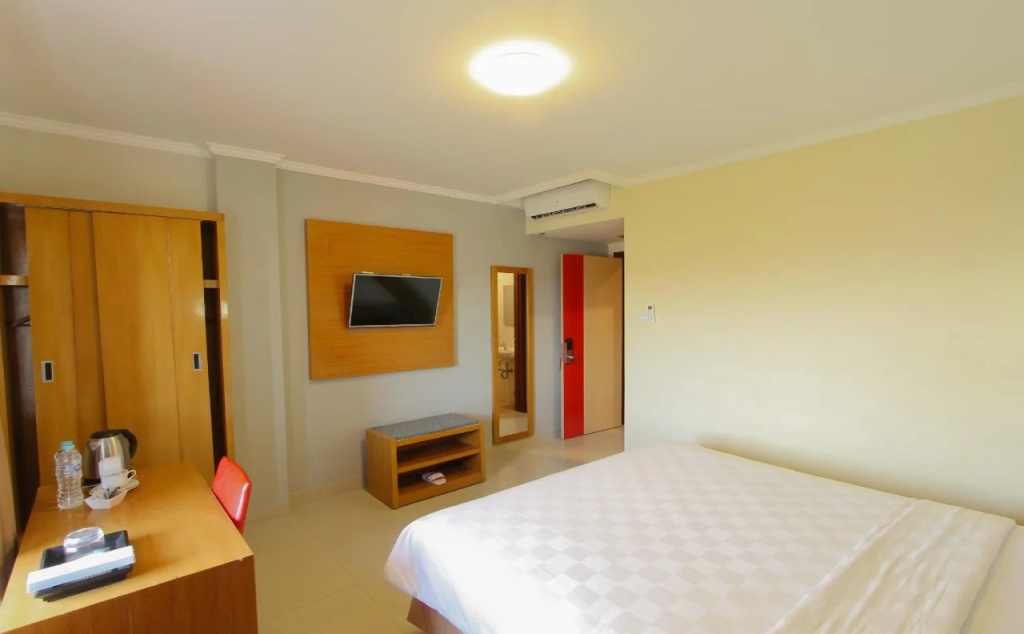 Bedroom