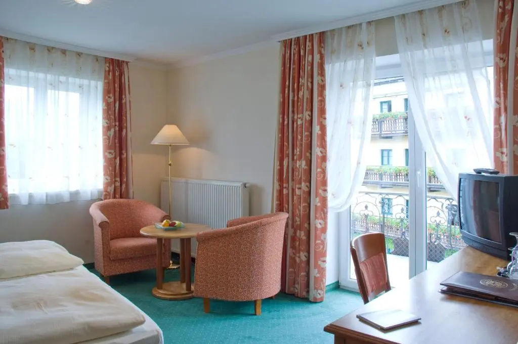 Seeboeckenhotel Zum Weissen Hirschen - Chambres