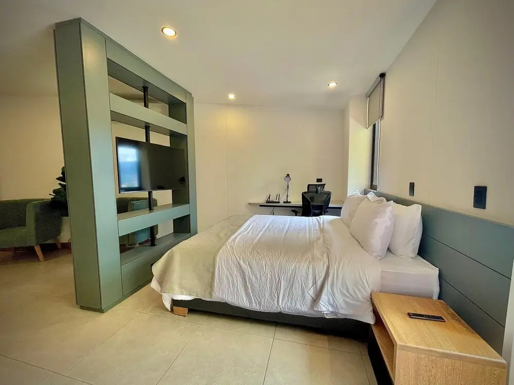 Comfort room