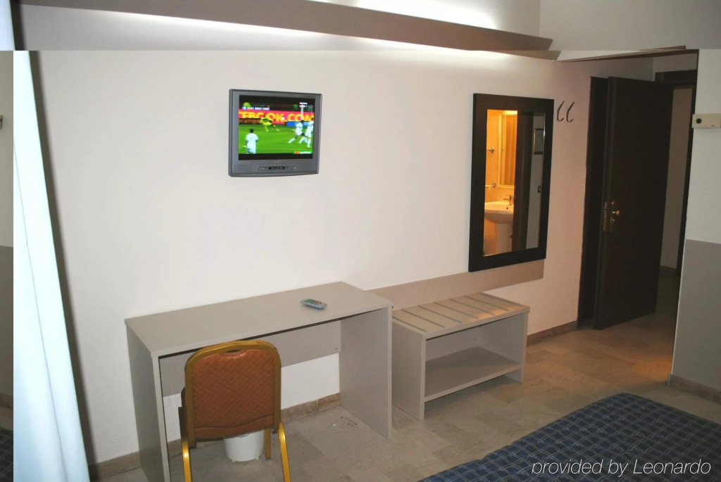 Hotel photo 18