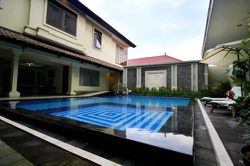 Hotel photo 12