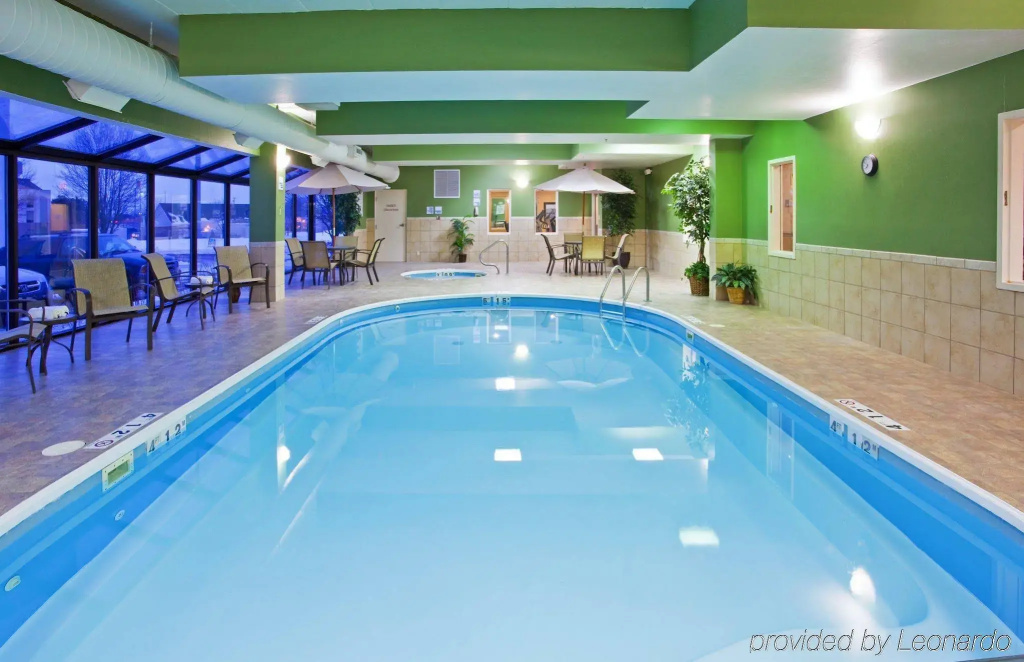 Holiday Inn Express & Suites Troy by IHG - Général