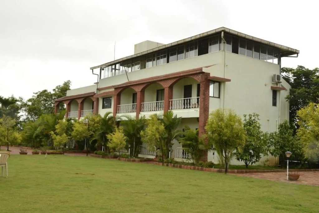 Govinda Resorts