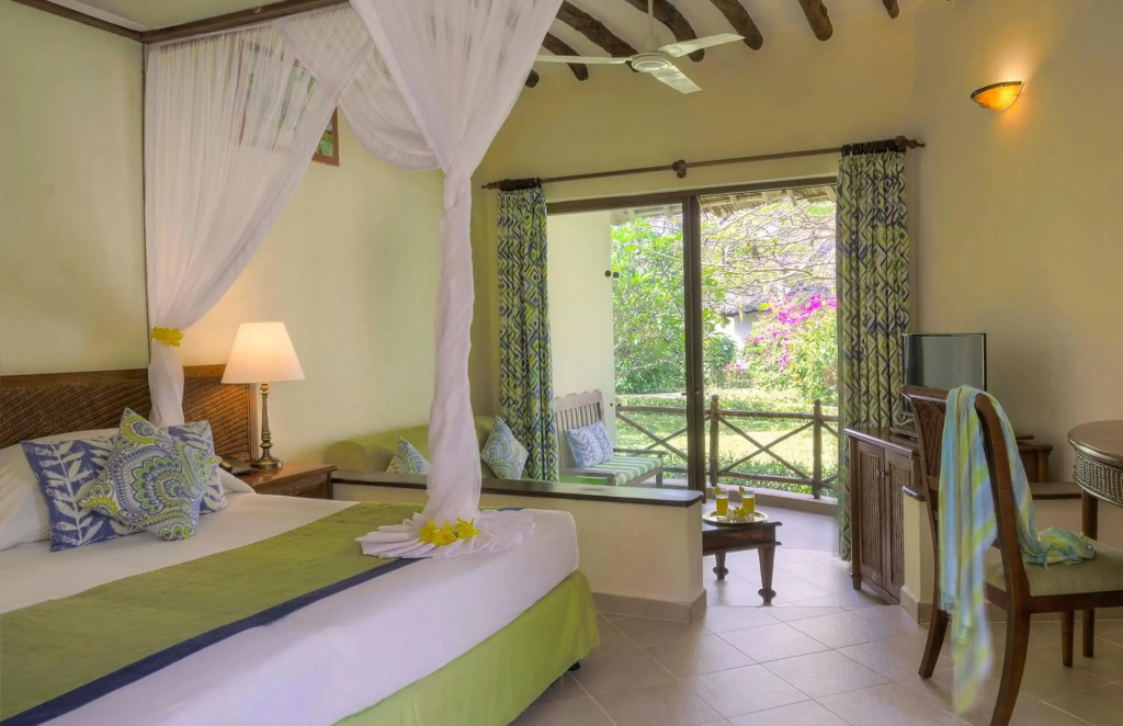 Sultan Sands Island Resort