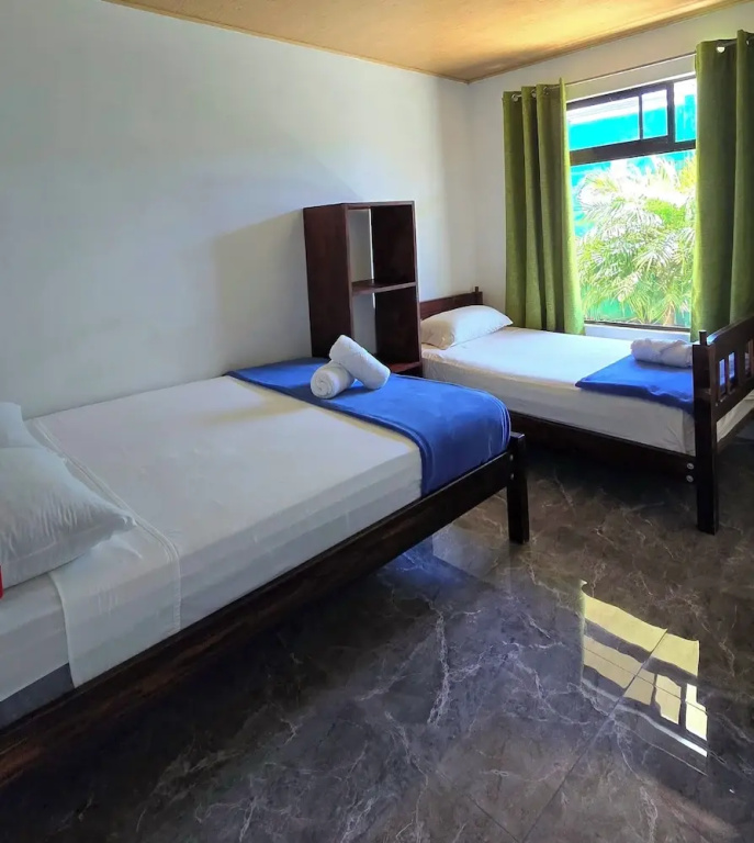 Economy room