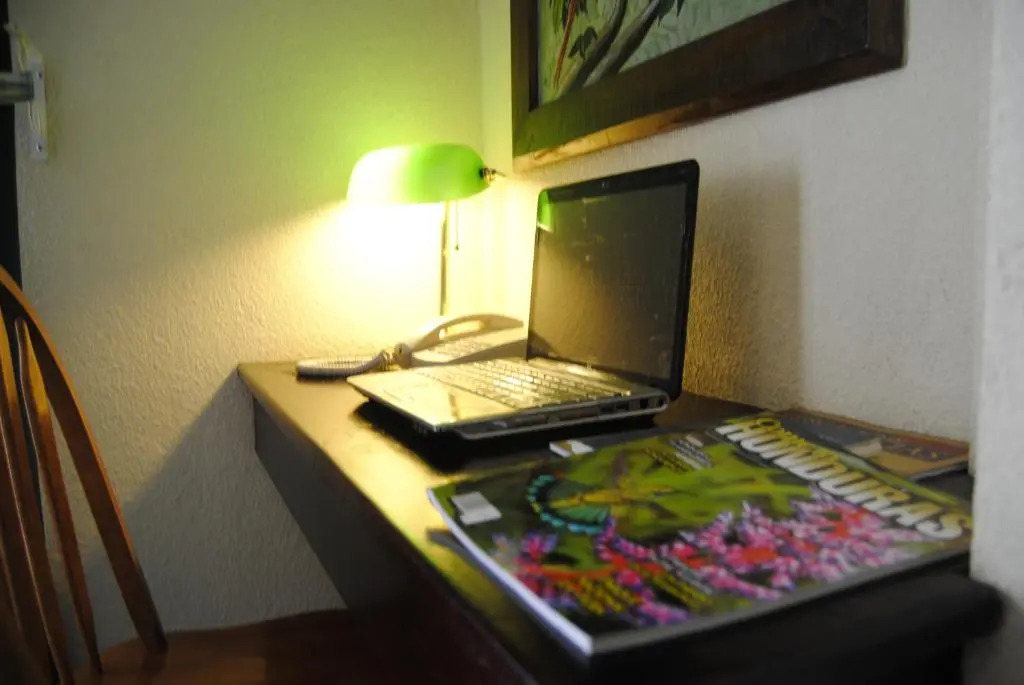 標準四人房，雙人床