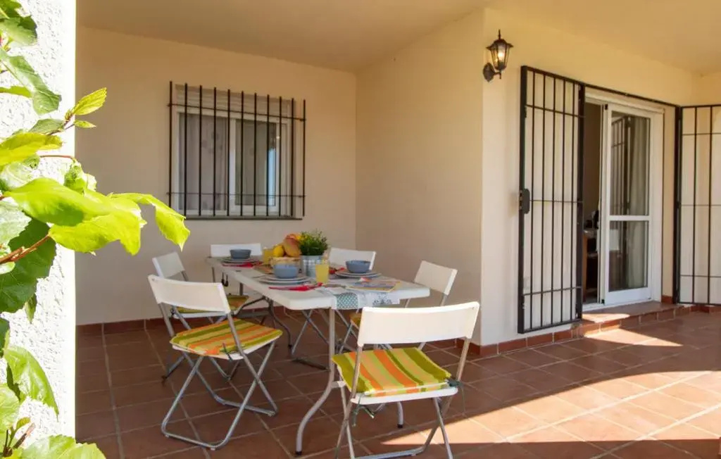 Apartamento en Torrox: 2 dormitorio wifi y piscina